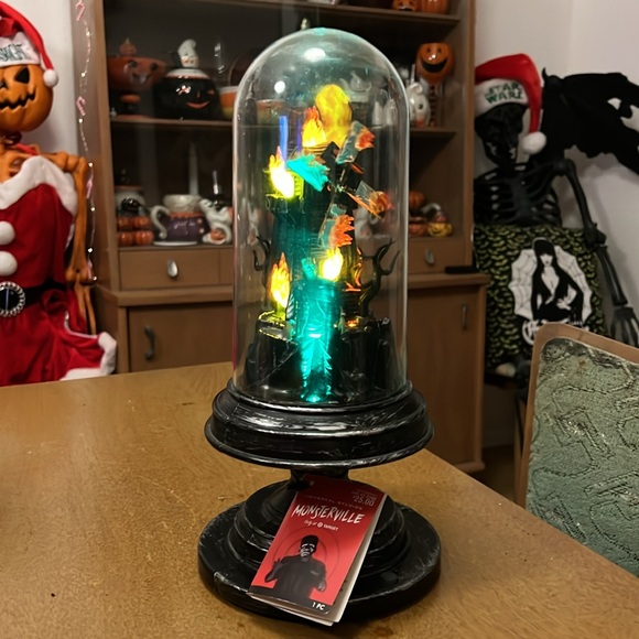Rare Universal Monsterville Frankenstein Windmill Target Halloween Village Dome - Picture 1 of 6